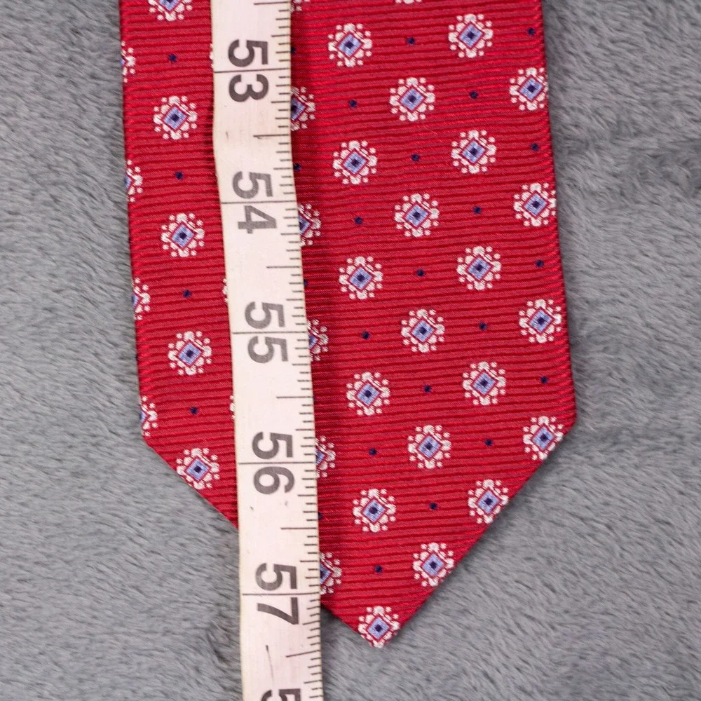 Brooks Brothers Mens Silk Tie Red‎ Geometric Medallion Print Made in USA